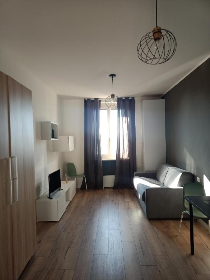 Tiny Bengasi Apartment Turin Exteriör bild